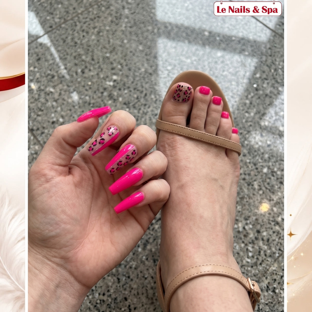 Nail colours